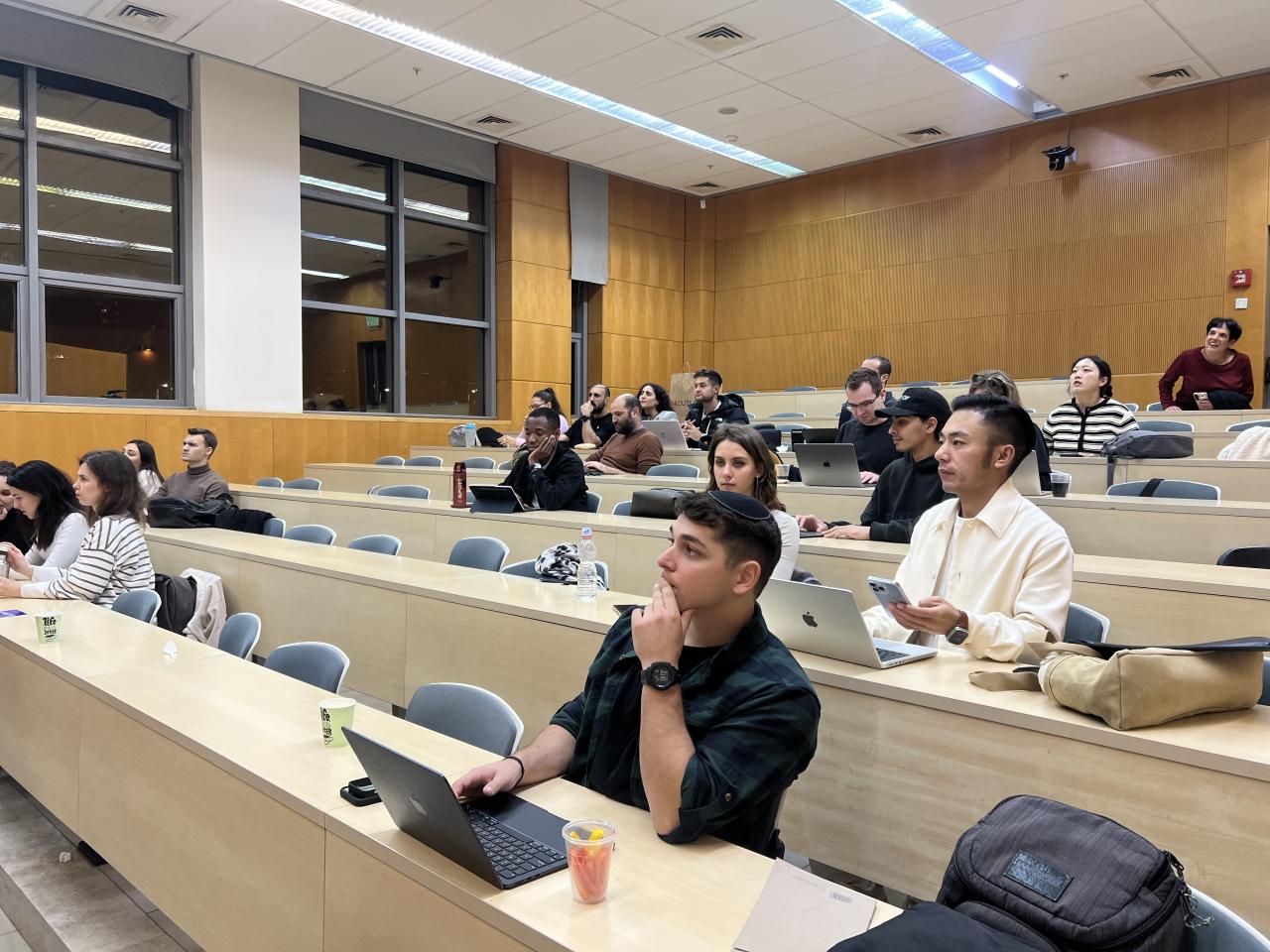 pictures of students in entrepreneurship lecture